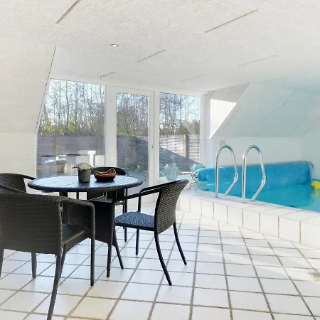 Tatil Evi Four-bedroom Holiday In 49 *