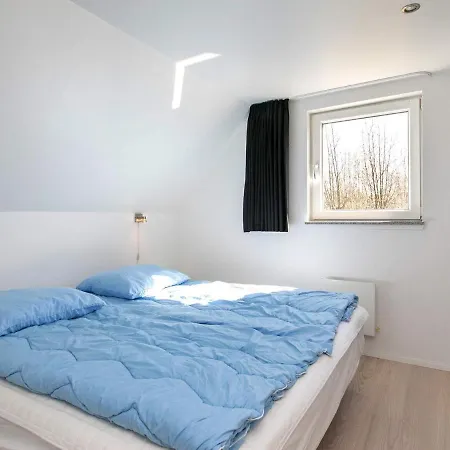 Four-bedroom Holiday In 49 Tatil Evi *