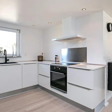 Four-bedroom Holiday In 49 Tatil Evi
